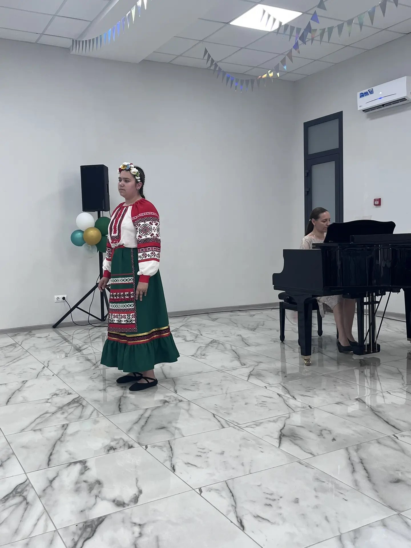 foto1 NVokal